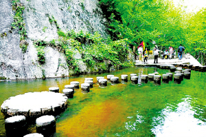 br>推出清明节特价一日游--洛阳晚报--河南; 洛阳龙隐洛阳龙隐景区